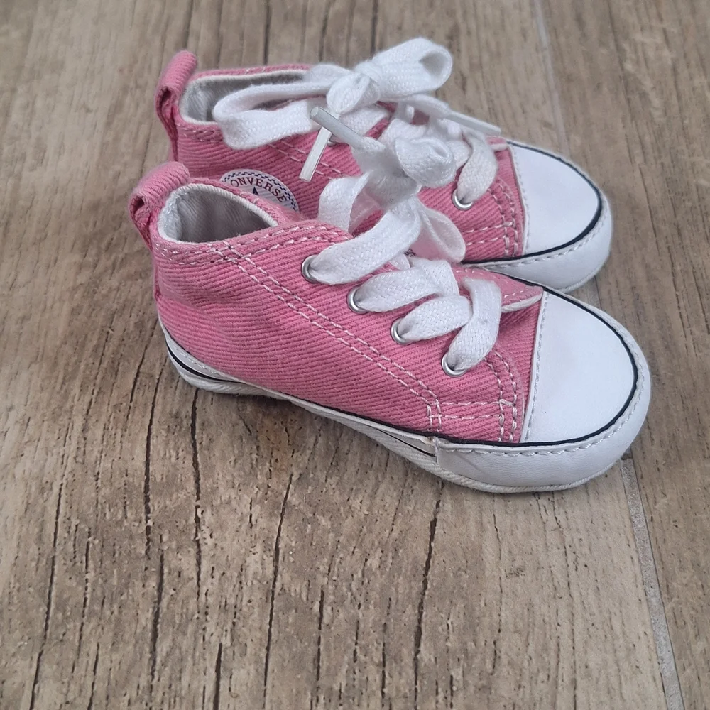 Converse Chuck Taylor All Star Cribster Sneaker - Pink Sz.2
